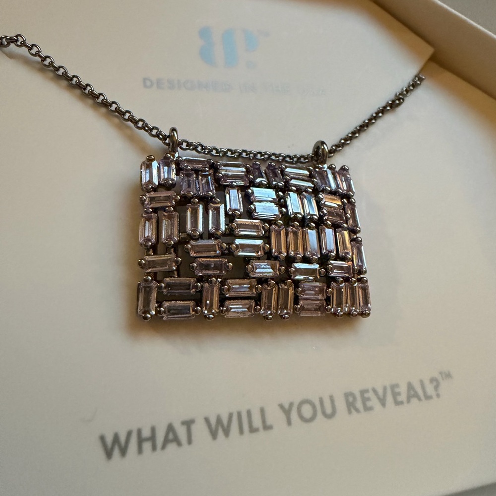 💜 born to adorn necklace | bomb party 💜 - Picture 3 of 4